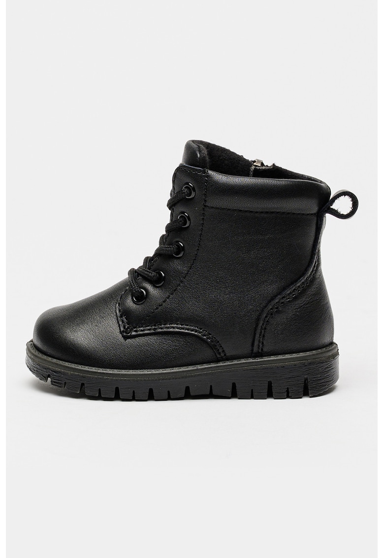 Ghete din piele cu sireturi