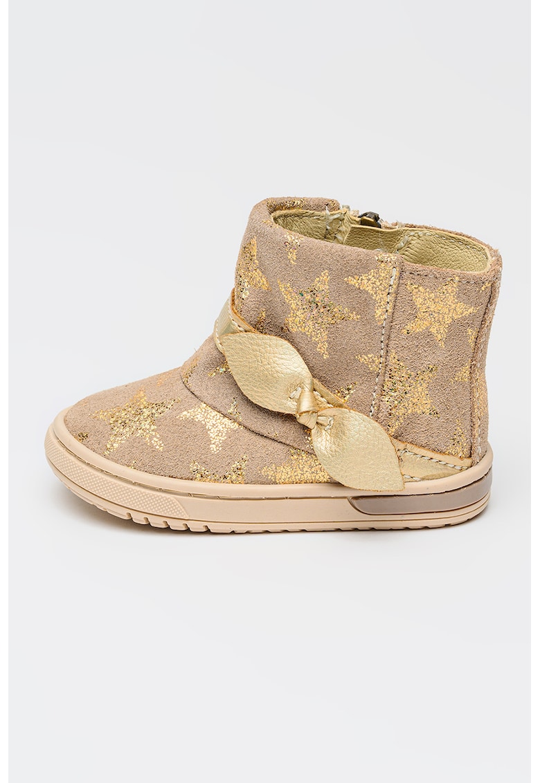 Ghete din piele intoarsa cu stele