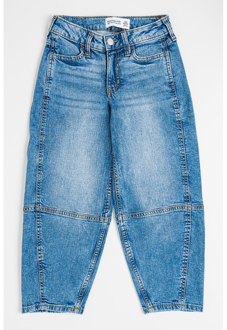 Blugi relaxed fit cu buzunare