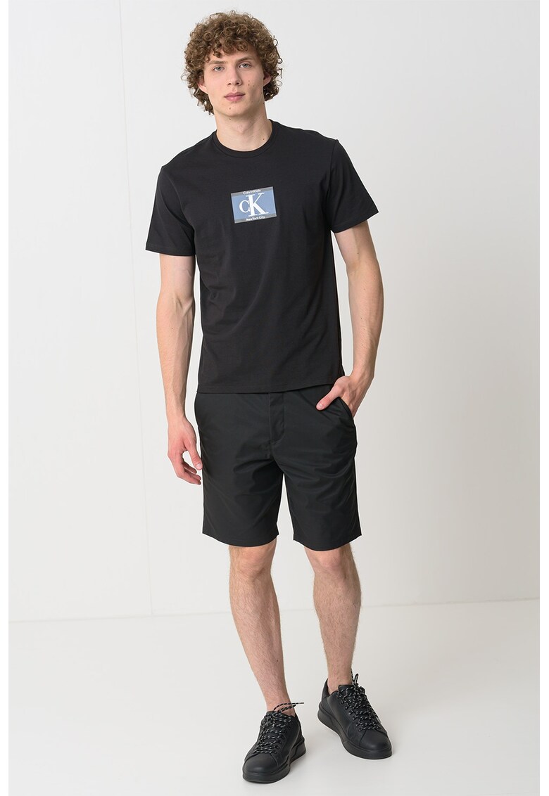 Tricou cu imprimeu si decolteu la baza gatului - Negru/Albastru prafuit