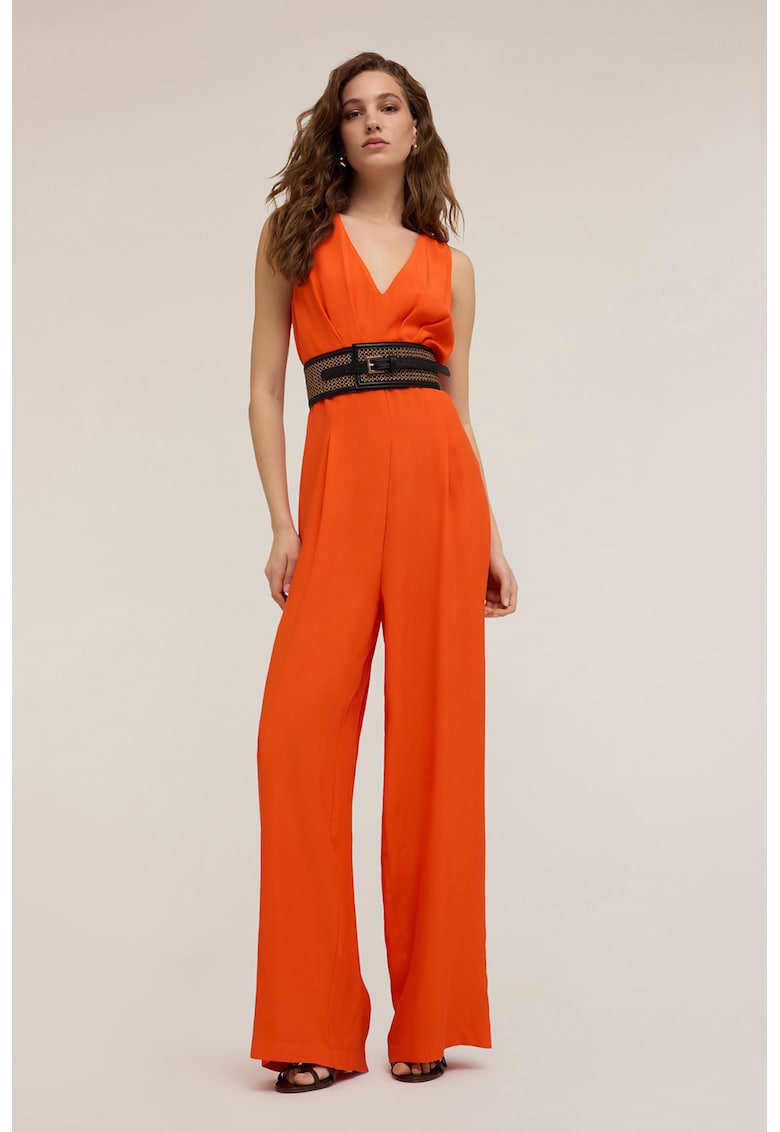 Salopeta uni cu decolteu in V