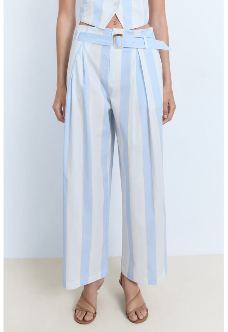 Pantaloni din amestec de bumbac cu model in dungi