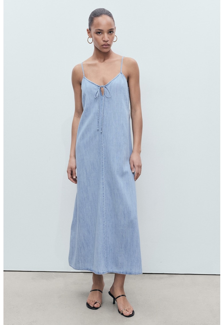 Rochie evazata din denim