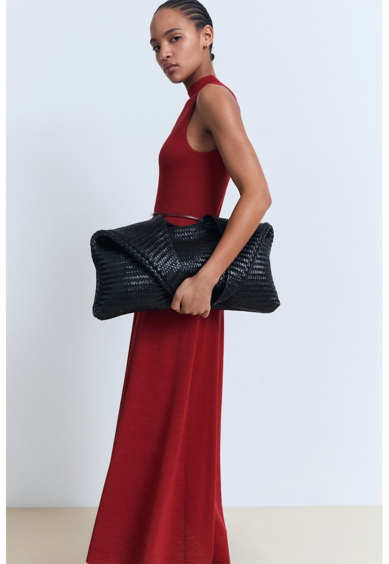 Rochie fara maneci tricotata fin Rochie fara maneci tricotata fin