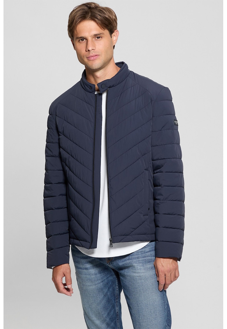 Jacheta matlasata cu fermoar