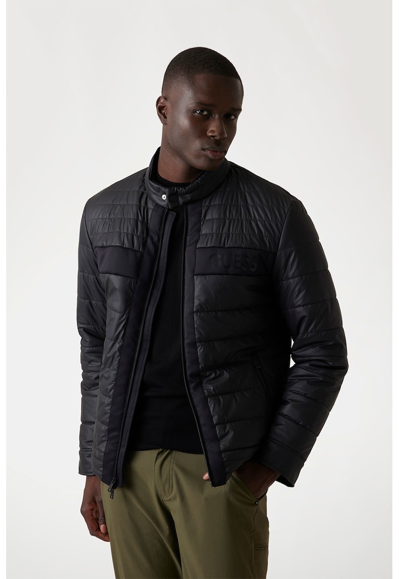 Jacheta matlasata cu logo si fermoar