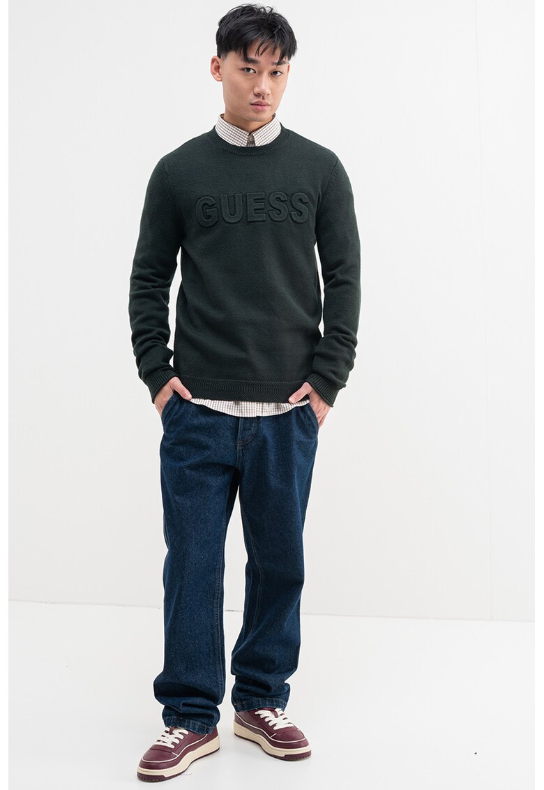 Pulover cu decolteu la baza gatului si logo in relief - Verde englez