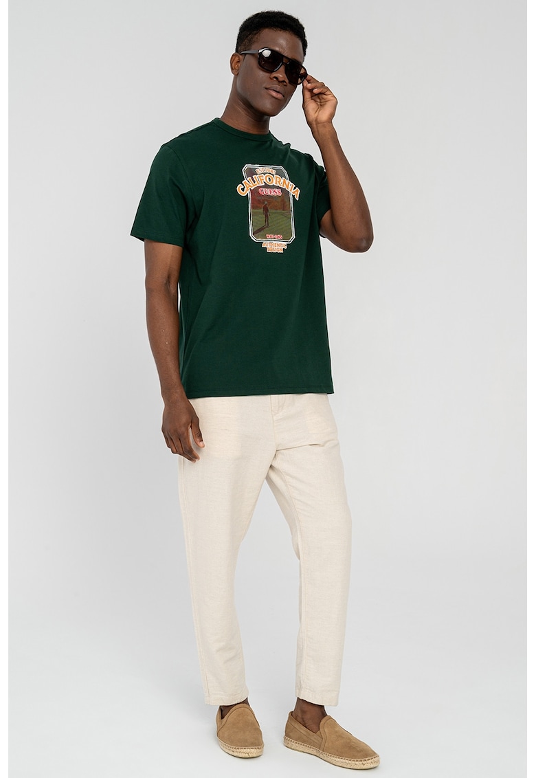 Tricou cu decolteu la baza gatului si imprimeu
