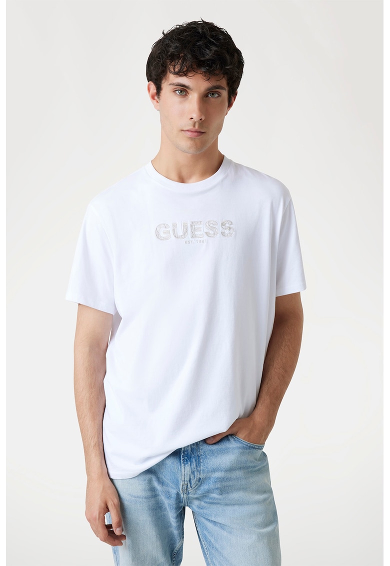 Tricou cu decolteu la baza gatului si logo