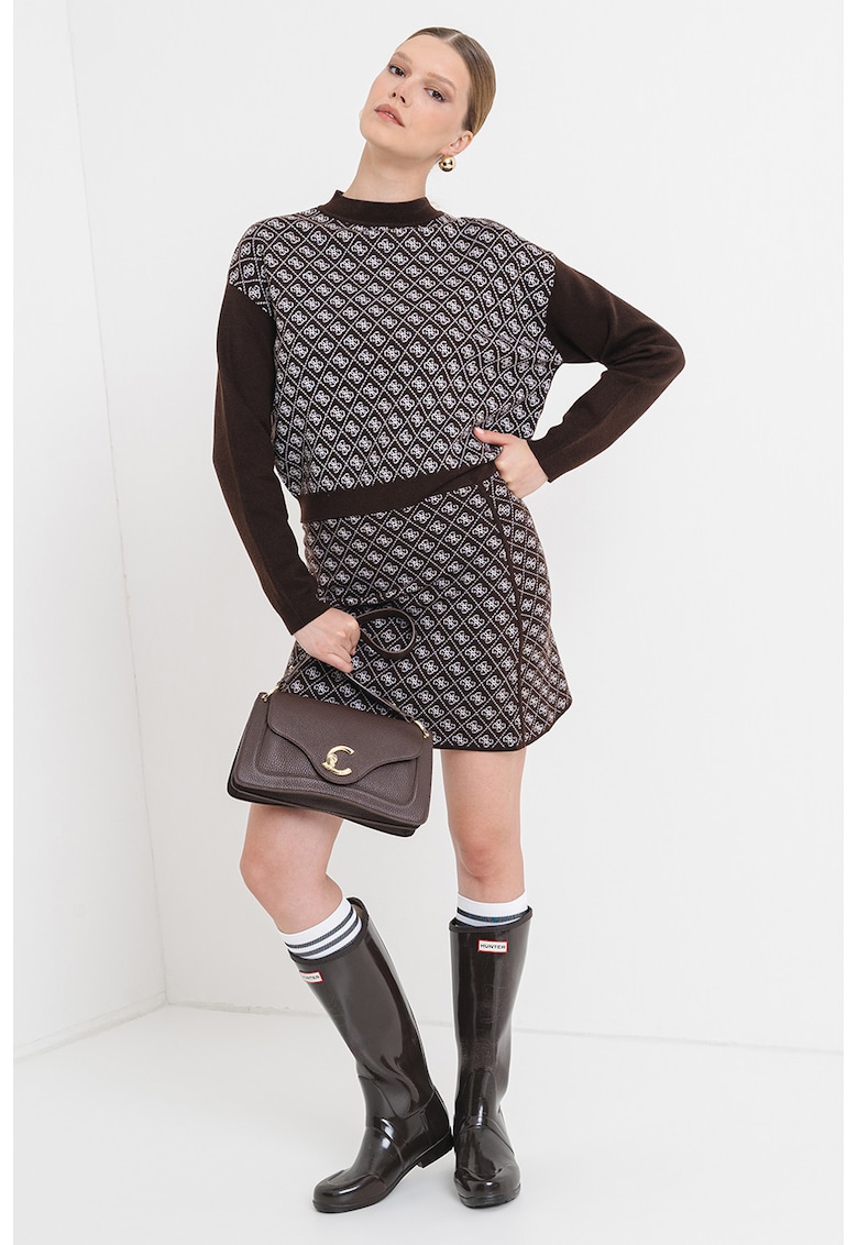 Pulover cu model monograma