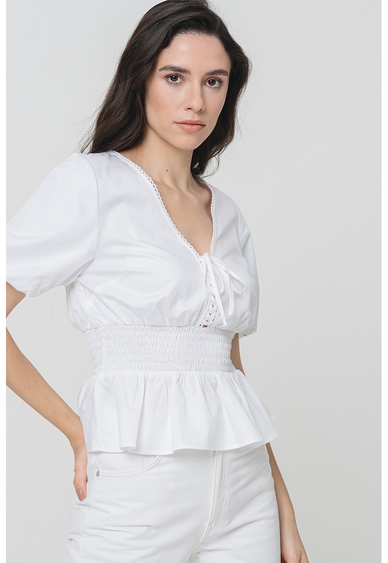 Camasa cu maneci scurte si decolteu in V