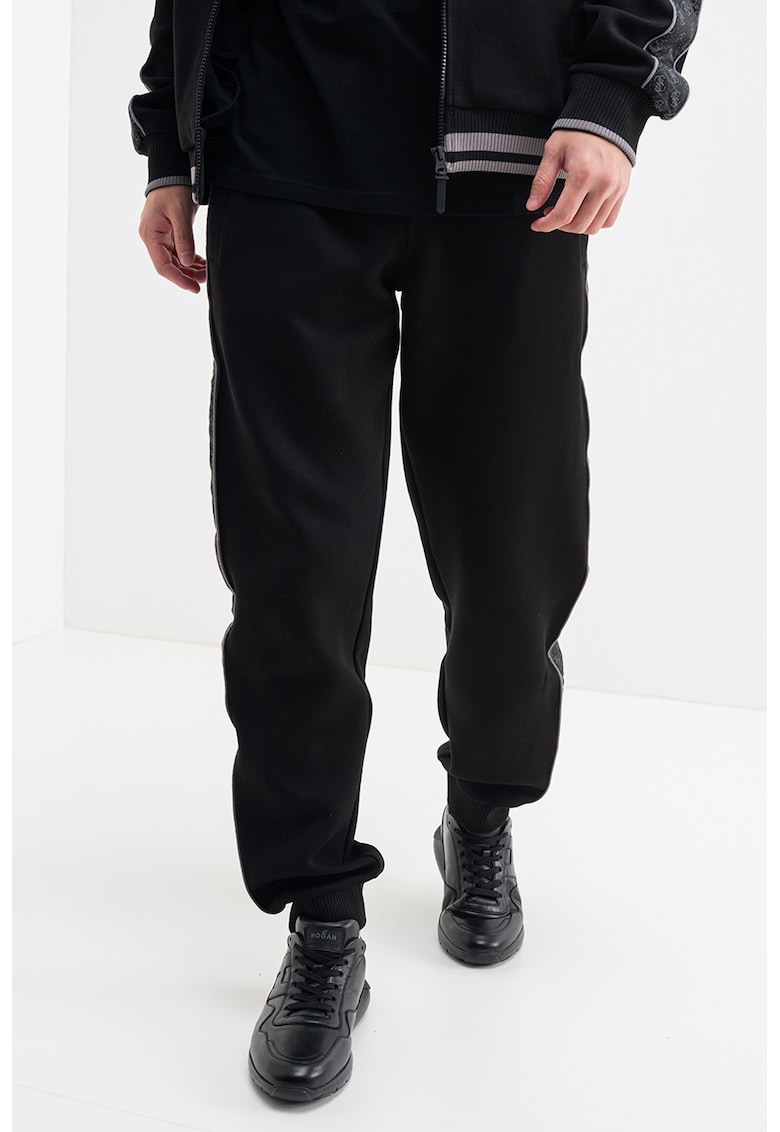 Pantaloni de trening relaxed fit cu segmente laterale cu monograma