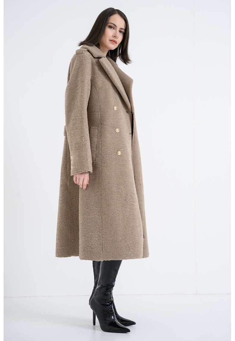 Palton cu doua randuri de nasturi si croiala in A