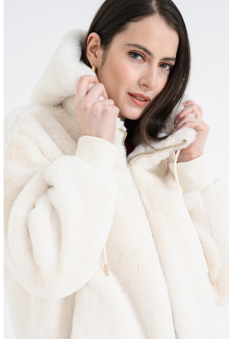 Jacheta de blana sintetica cu gluga