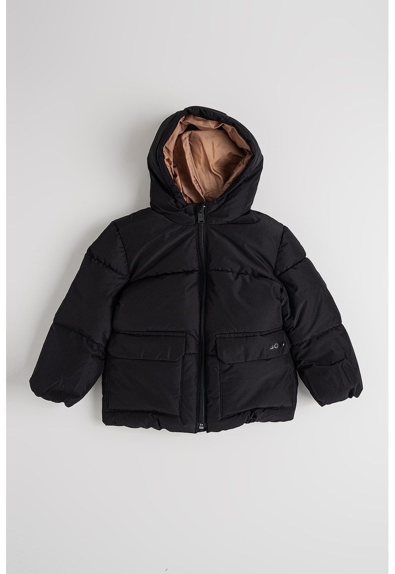 Geaca matlasata cu gluga