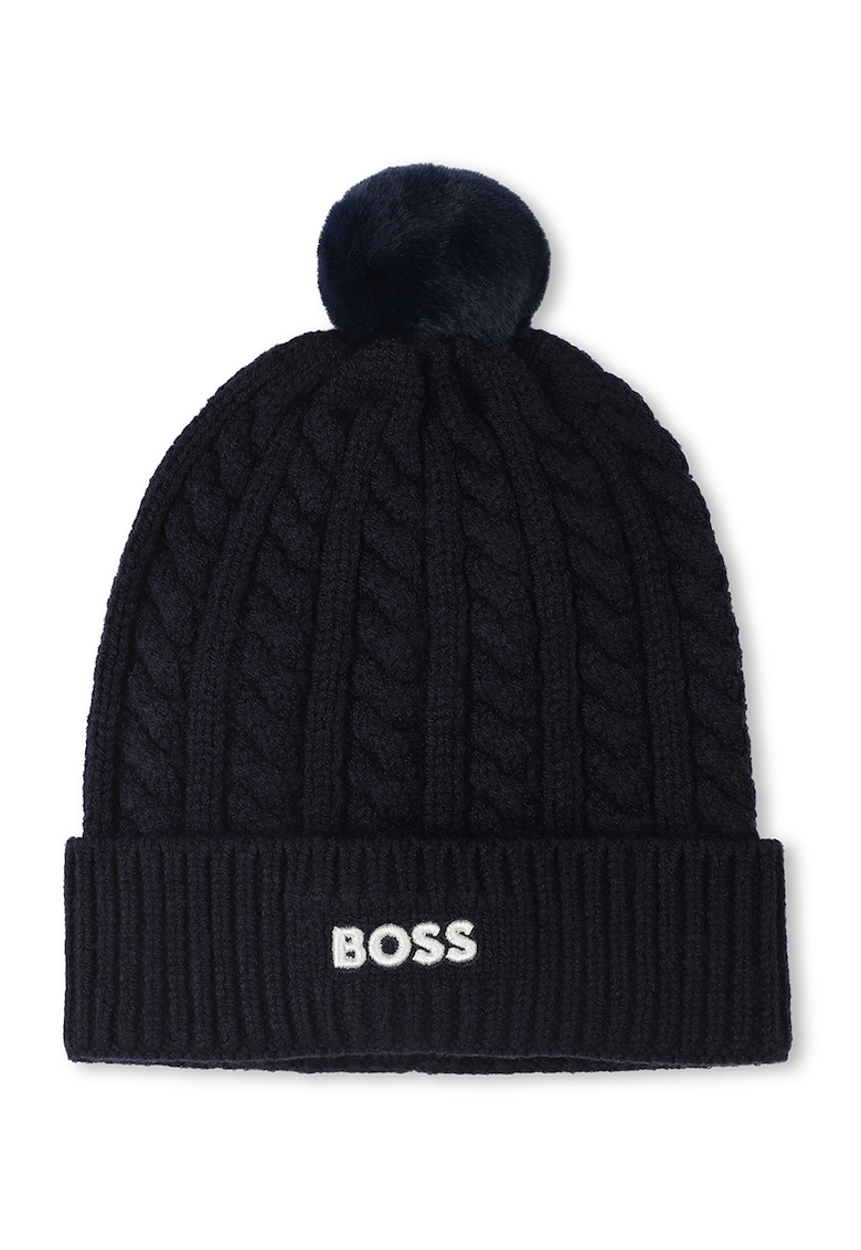 Caciula tricotata cu ciucure