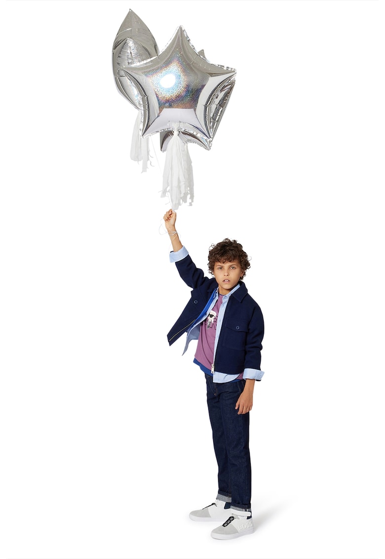 Blugi cu custuri contrastante