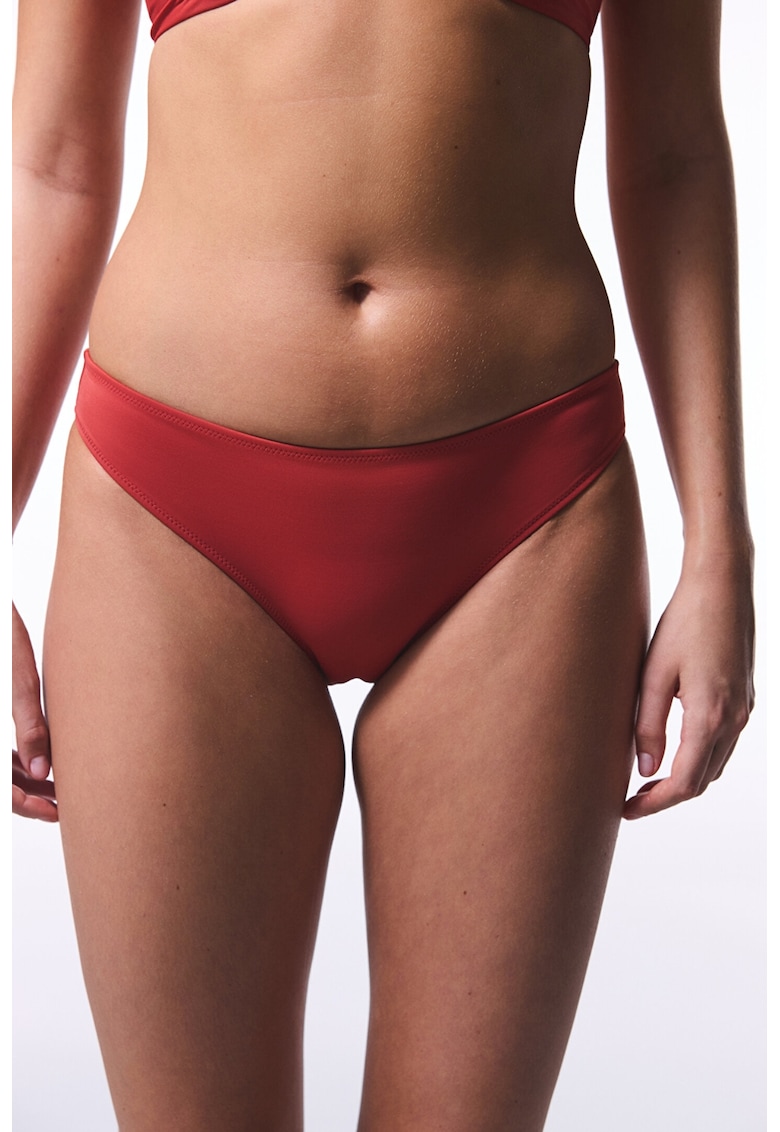 Bikini clasic cu model uni