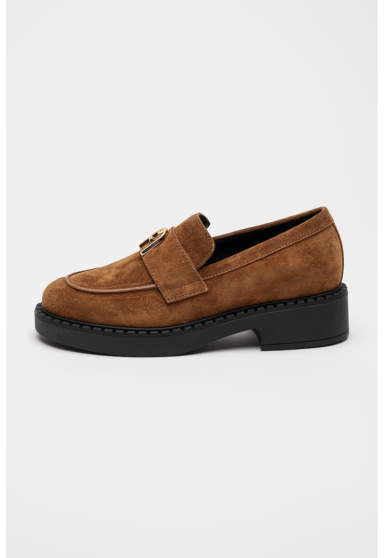 Pantofi loafer de piele intoarsa cu toc si logo metalic