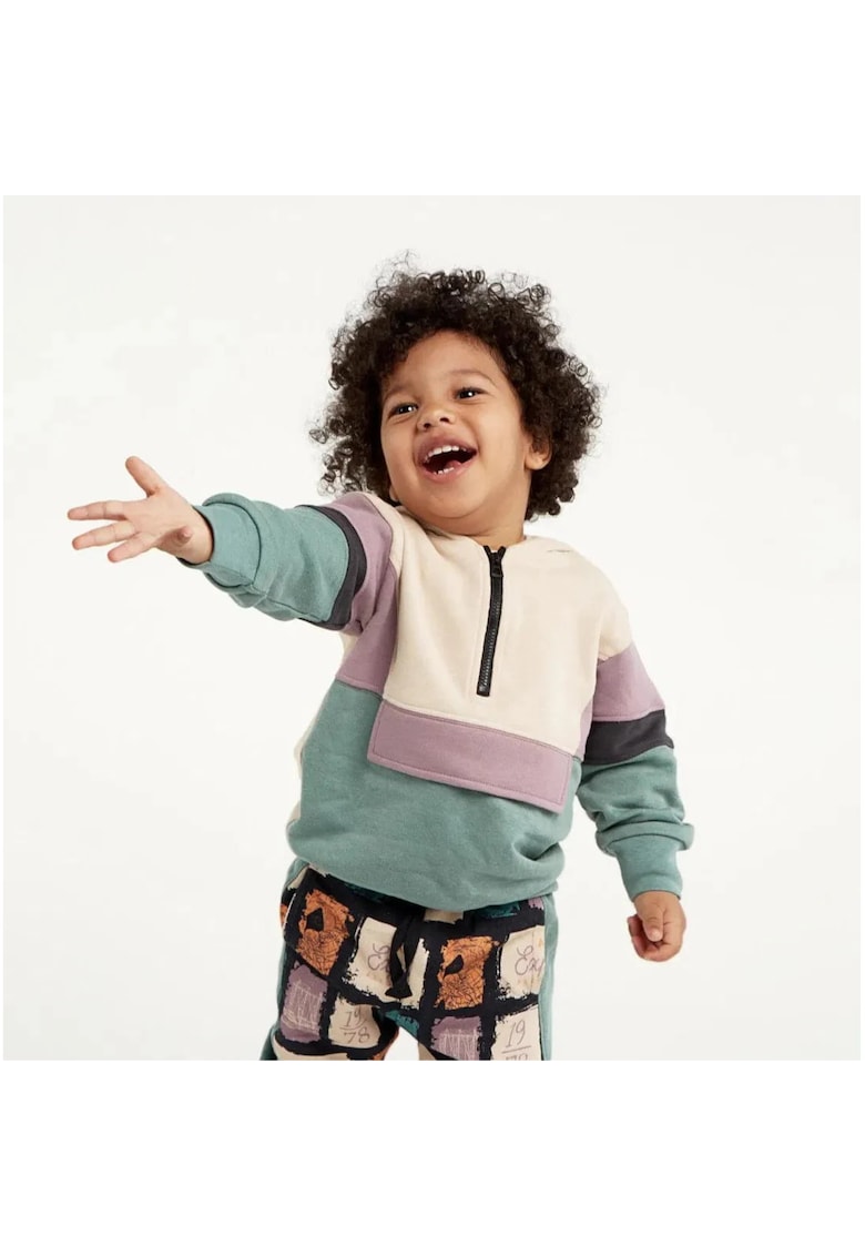 Hanorac cu gluga si fermoar la guler -  - Discovery - Bej & Verde - pentru baieti Hanorac cu gluga si fermoar la guler -  - Discovery - Bej & Verde - pentru baieti