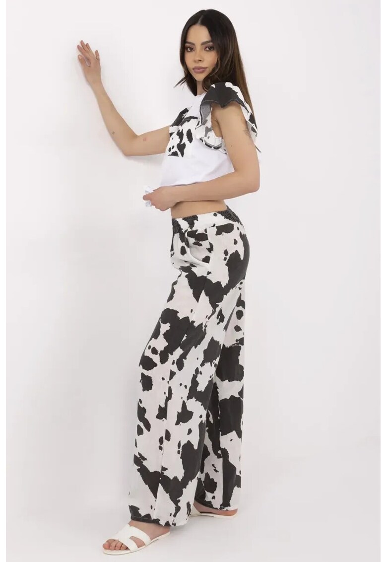 Compleu cu imprimeu si volane -