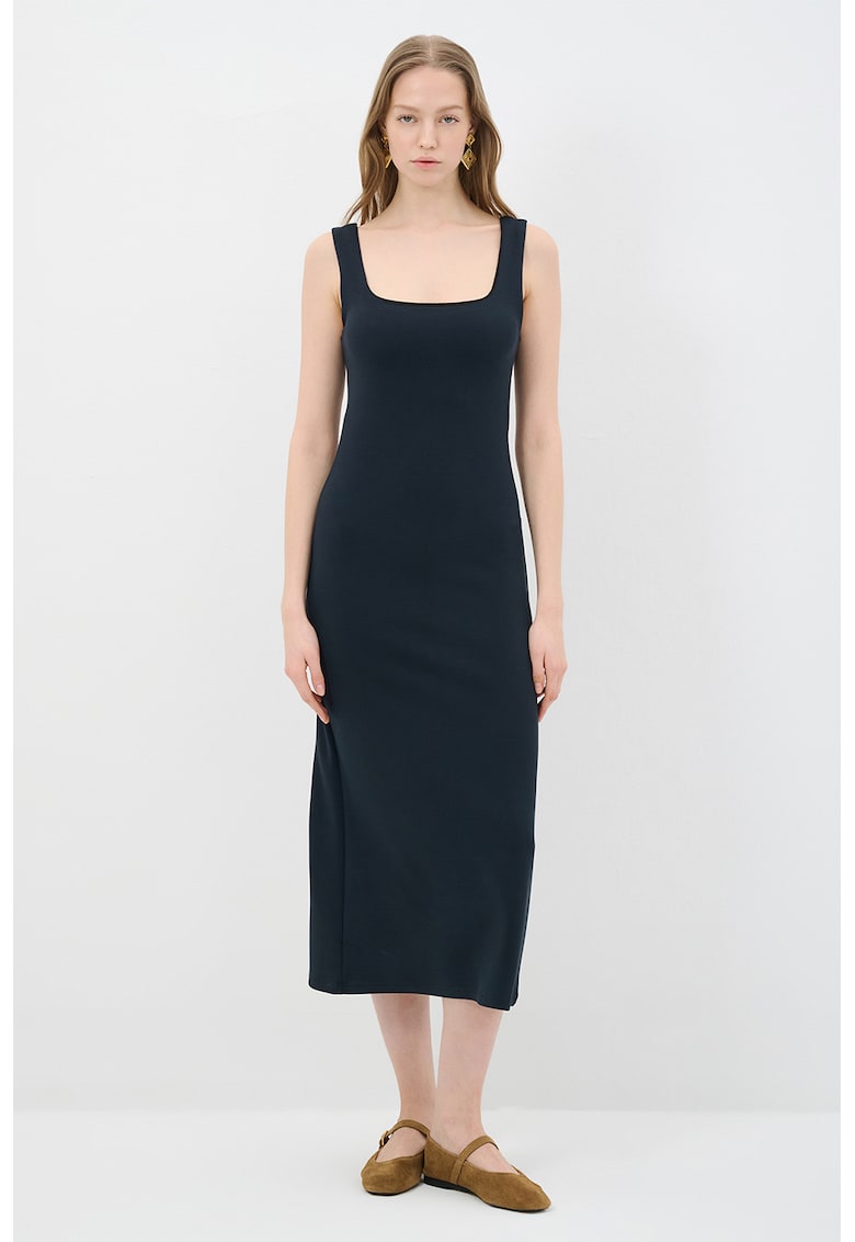 'Rochie din amestec de modal cu slit pe partea din spate - fara maneci