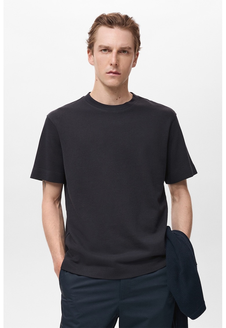 Tricou regular fit cu decolteu la baza gatului - Negru stins