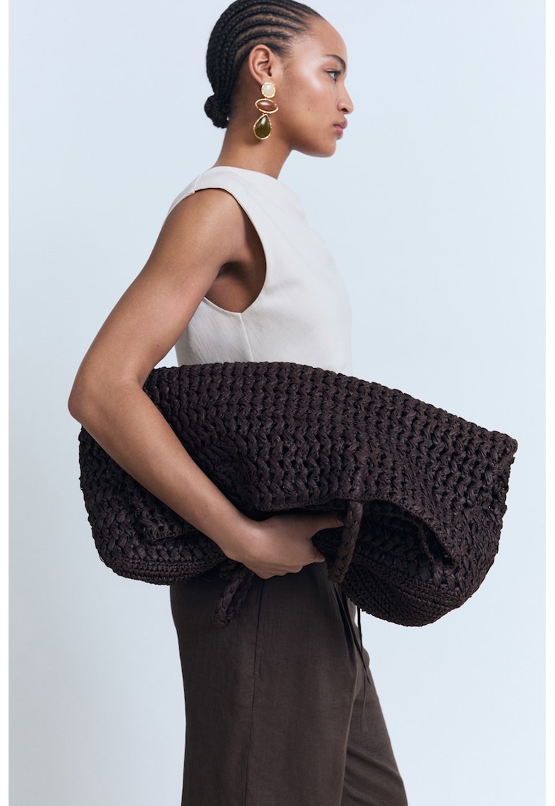 Top cu aspect drapat