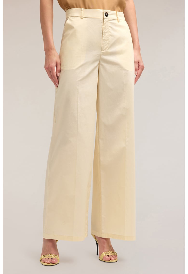 Pantaloni ampli cu talie inalta