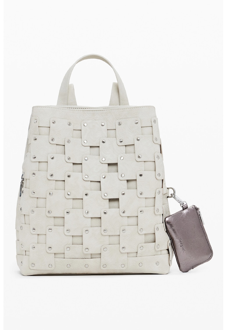 Rucsac cu model cu aplicatii