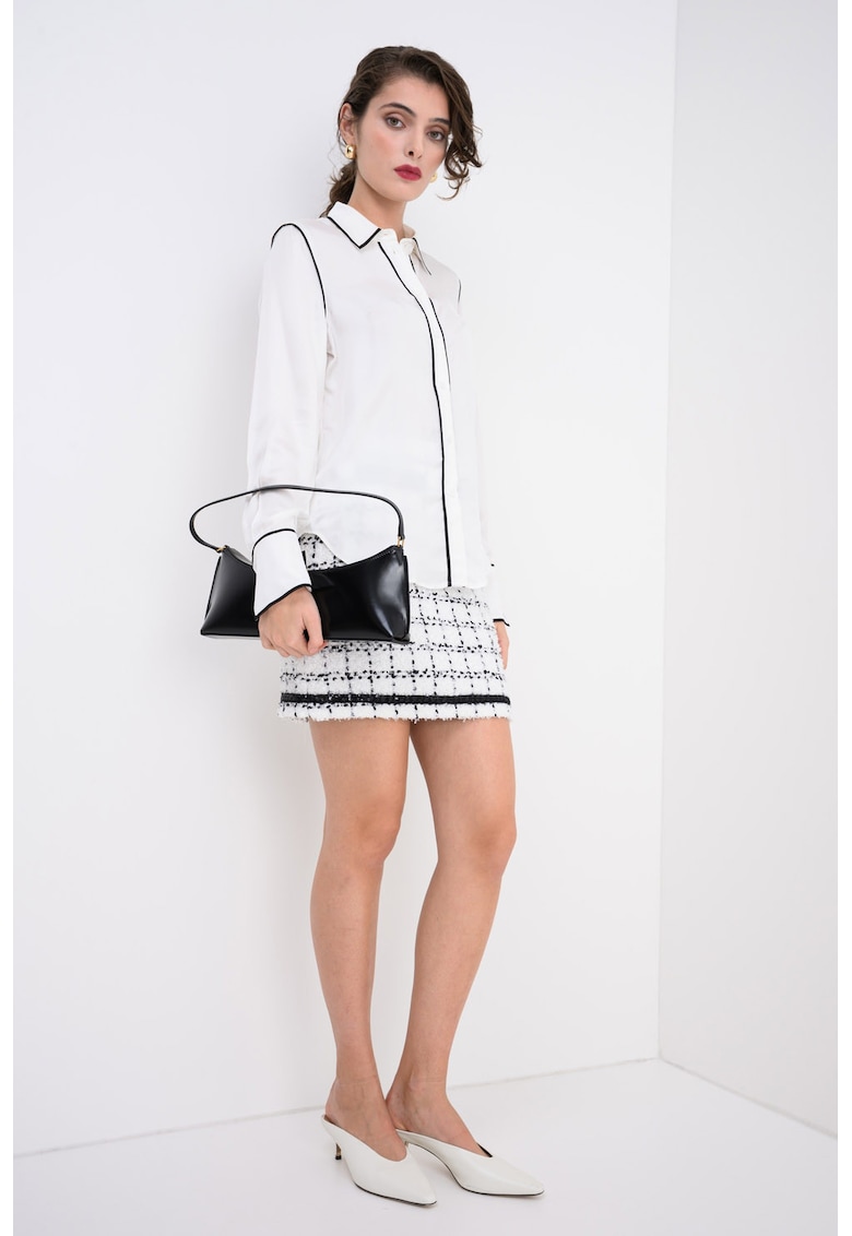 Camasa cu garnituri contrastante