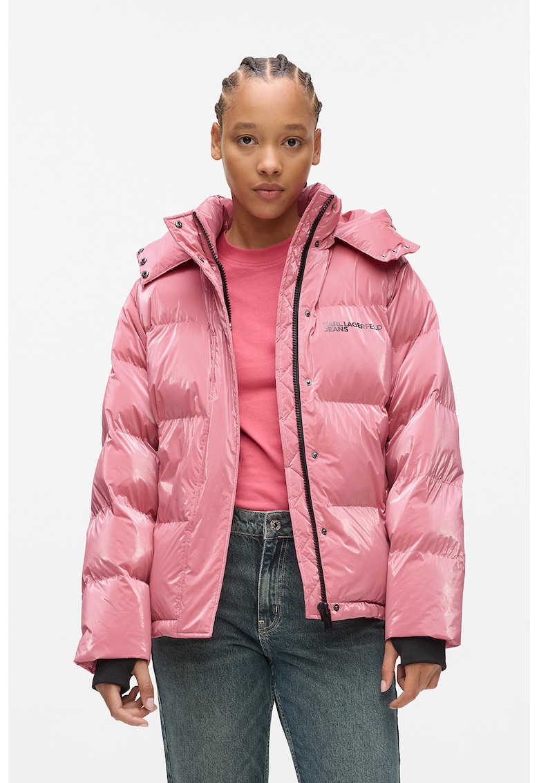 Geaca lucioasa si matlasata