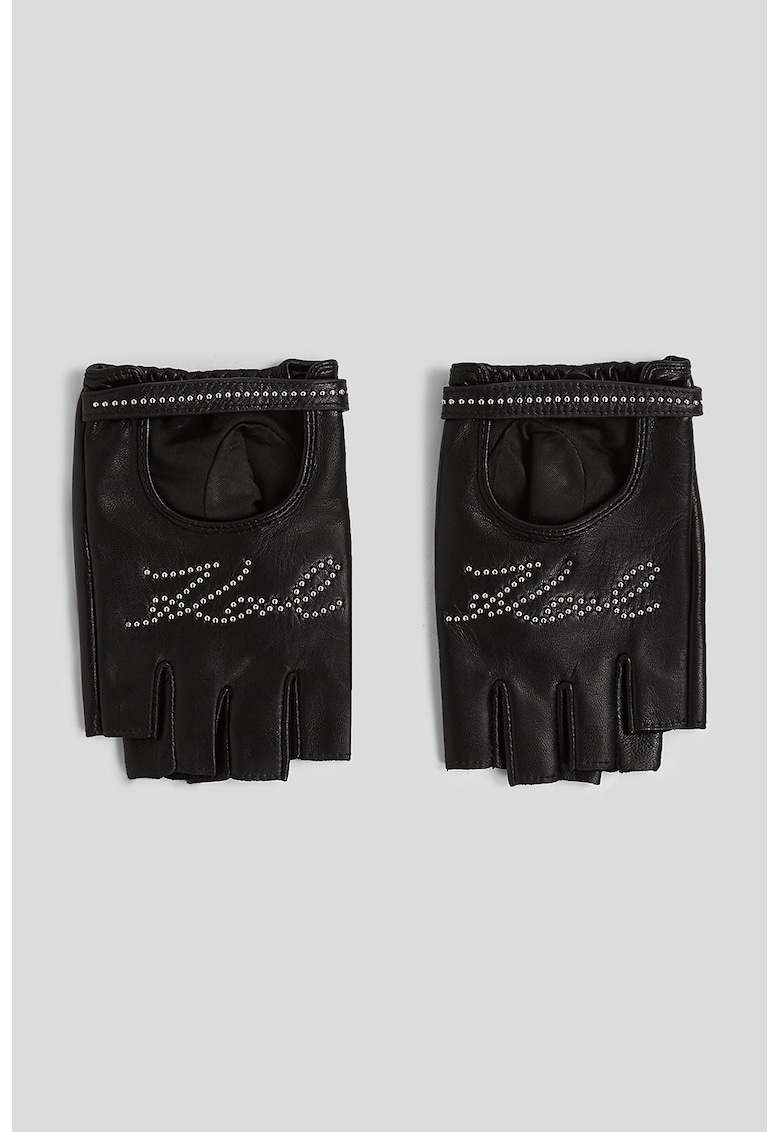 Manusi de piele cu aplicatii de nituri si degete decupate