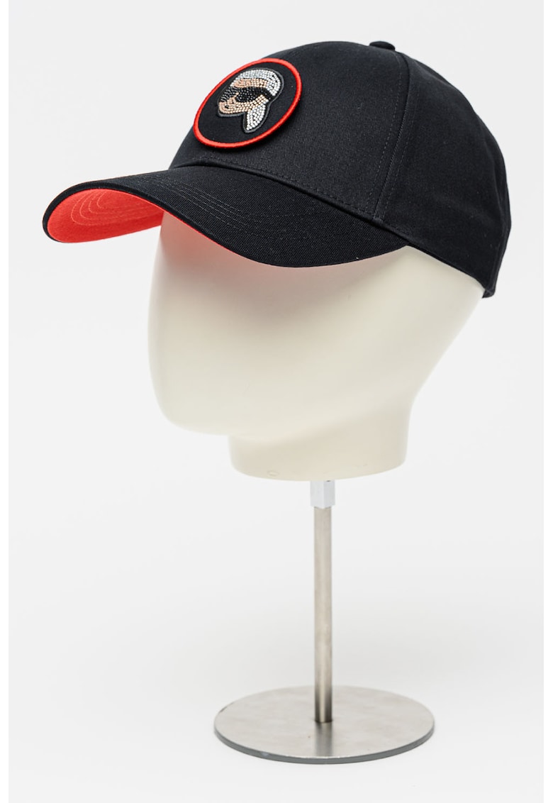 Sapca cu aplicatie cu strasuri