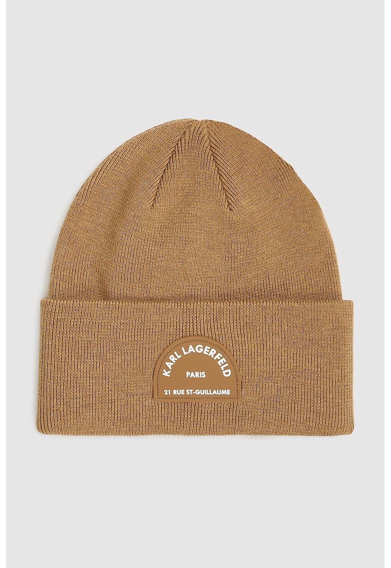 Caciula cu aplicatie logo