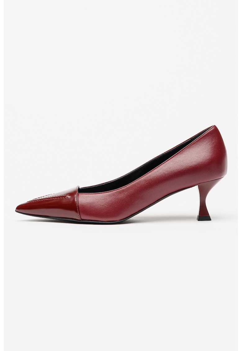Pantofi de piele cu varf ascutit - Visiniu