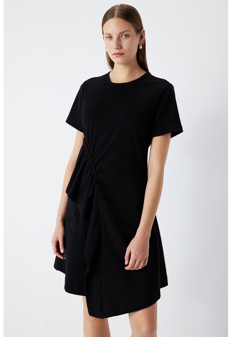 Rochie cu model uni si buzunare laterale - Negru