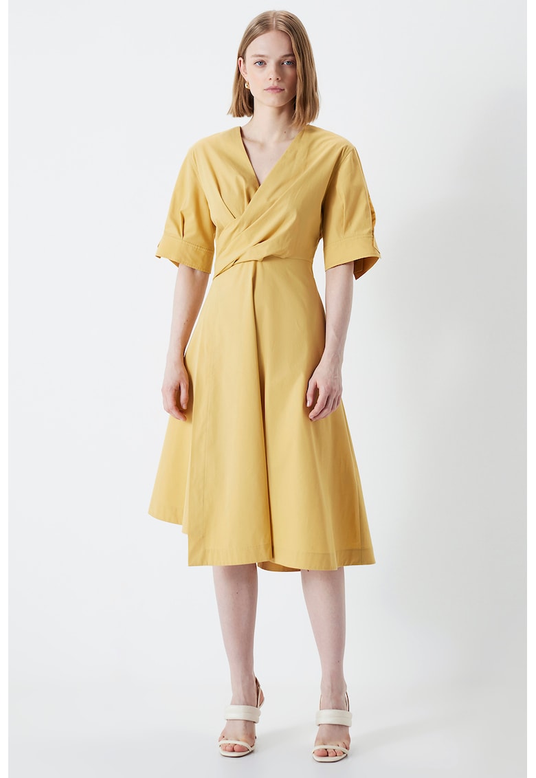 Rochie cu decolteu in v si aspect petrecut - Galben sofran