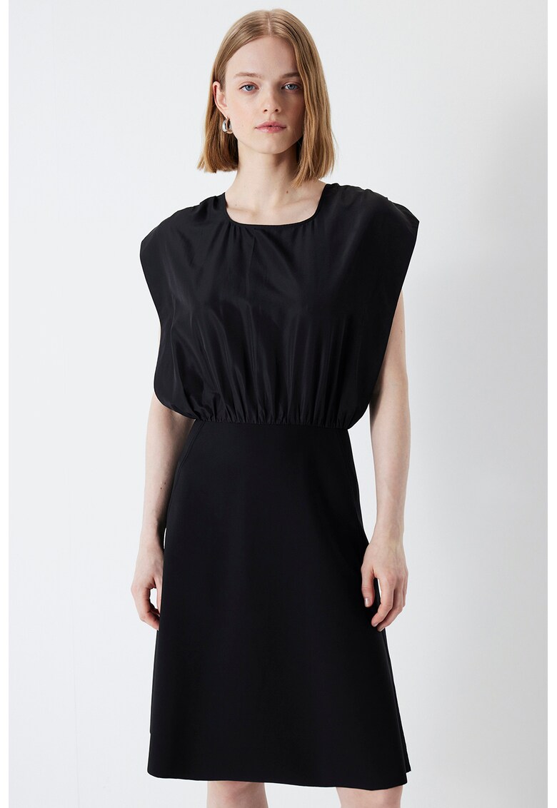 Rochie midi evazata cu decolteu rotund - Negru