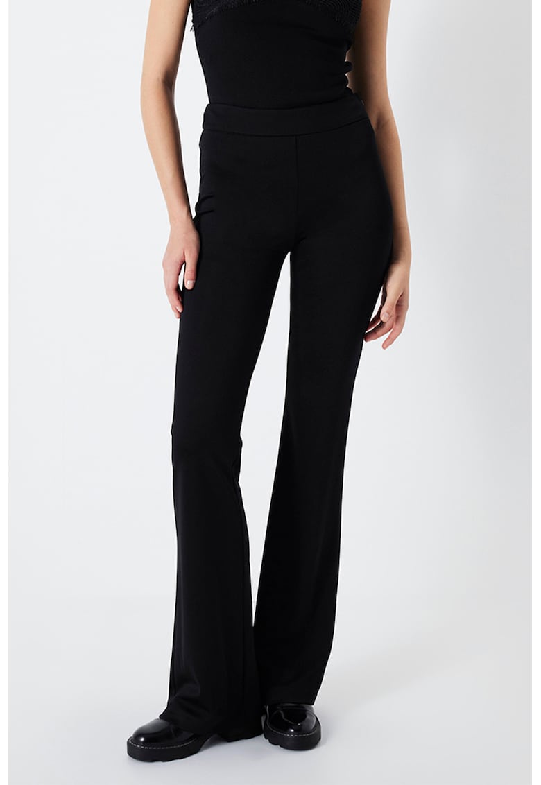 Pantaloni uni evazati - Negru