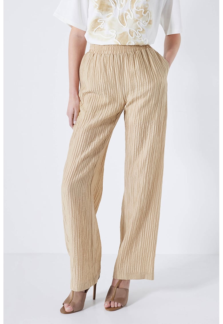 Pantaloni cu pliuri - din amestec de lyocell