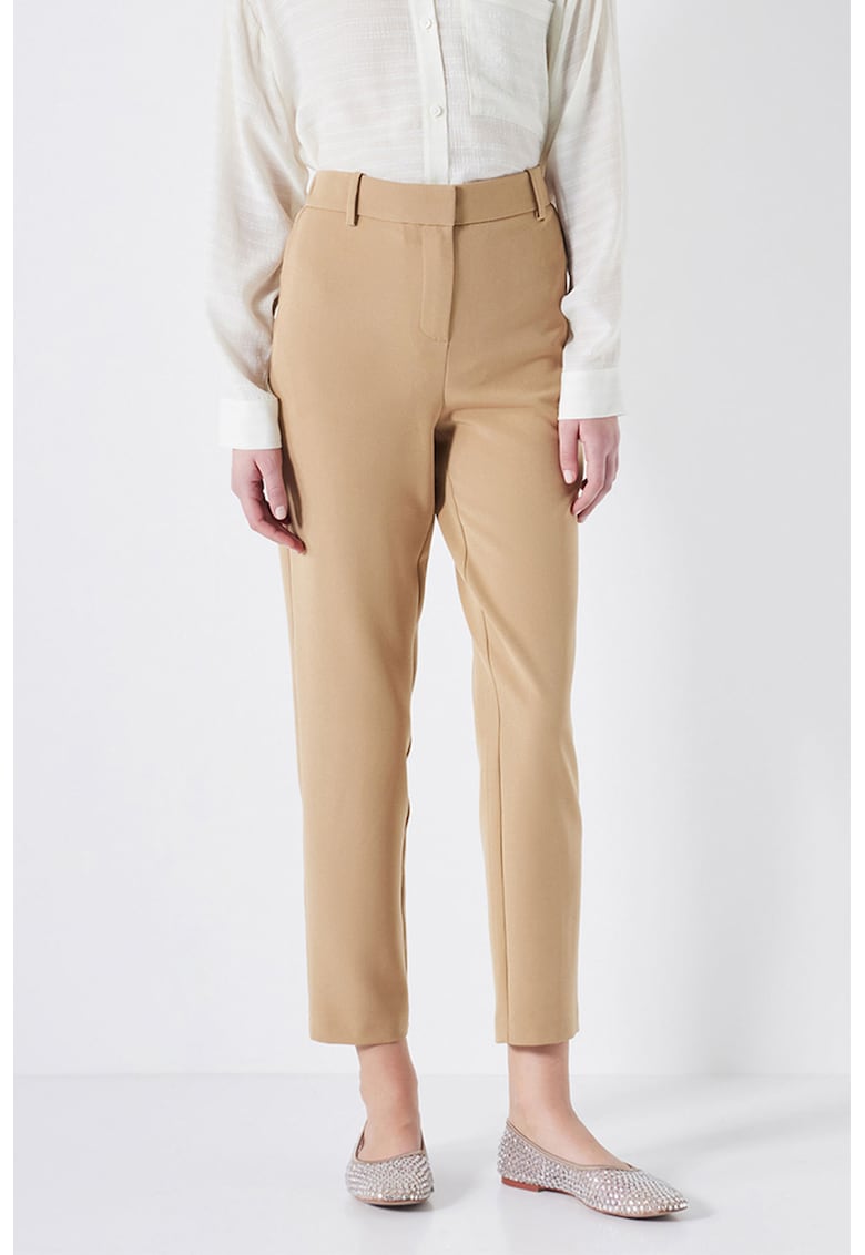 Pantaloni cu talie inalta