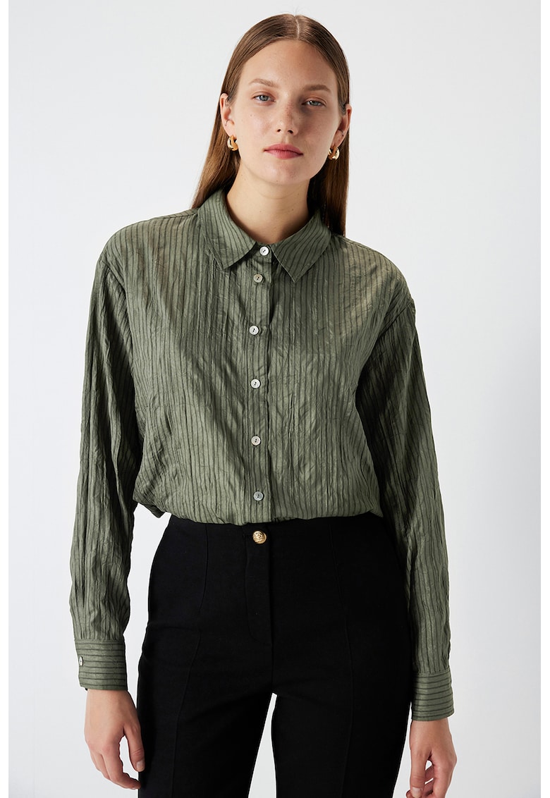 Camasa regular fit cu nasturi