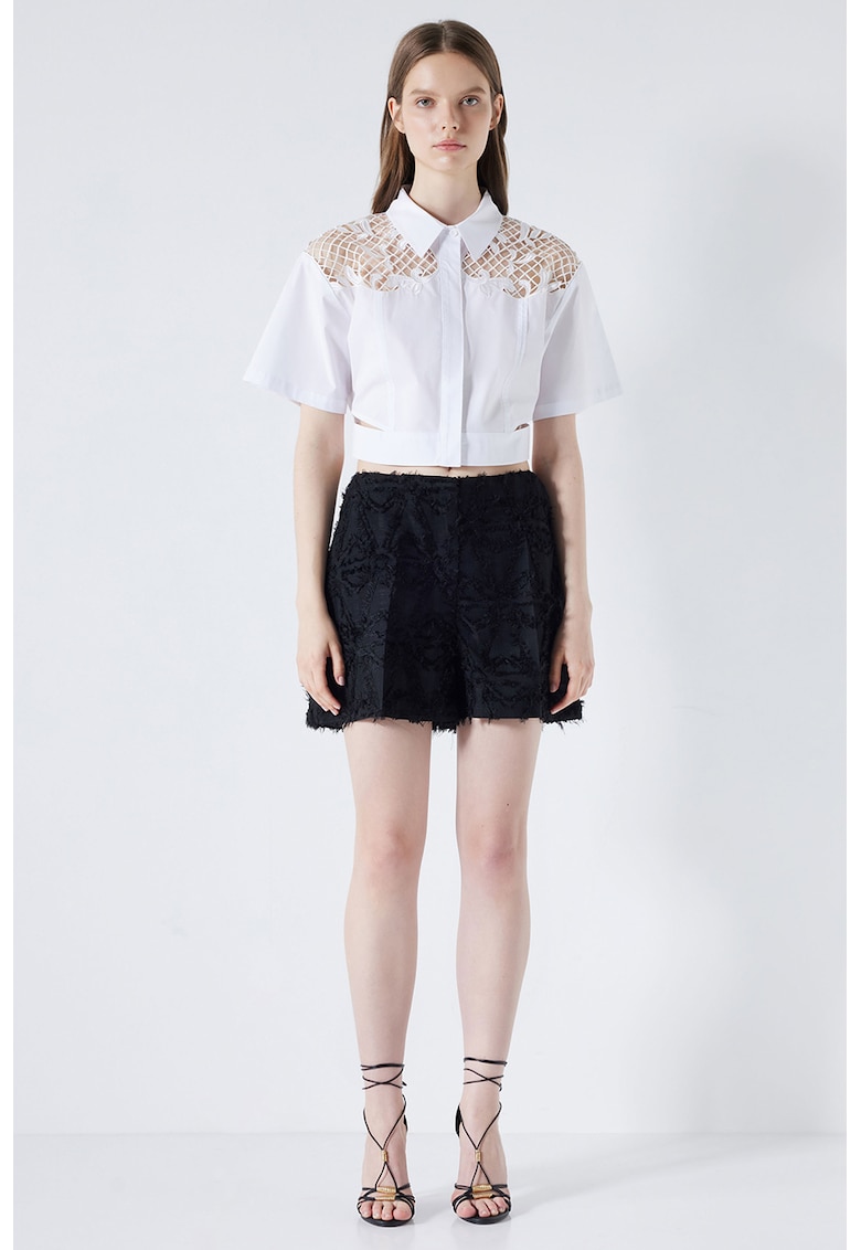 Camasa crop cu perforatii