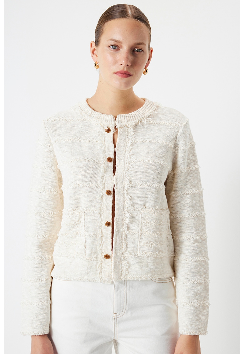 Cardigan tricotat cu franjuri