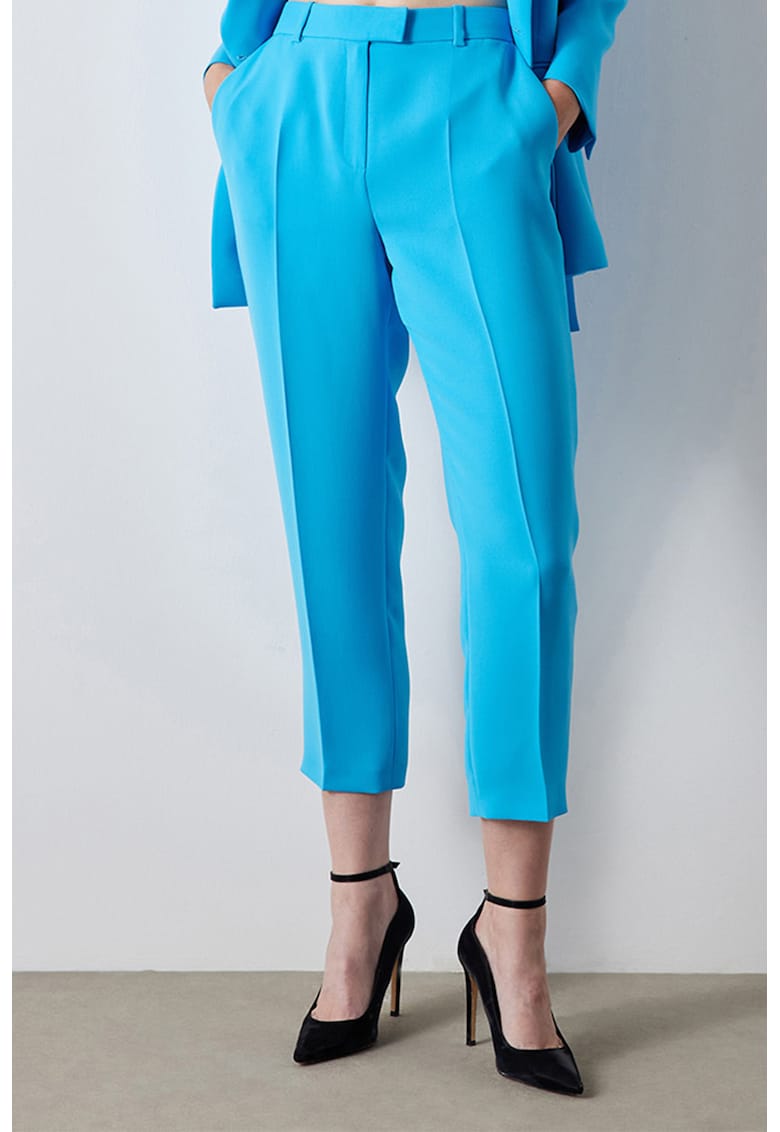 Pantaloni 3/4 cu croiala conica - Albastru aquamarin