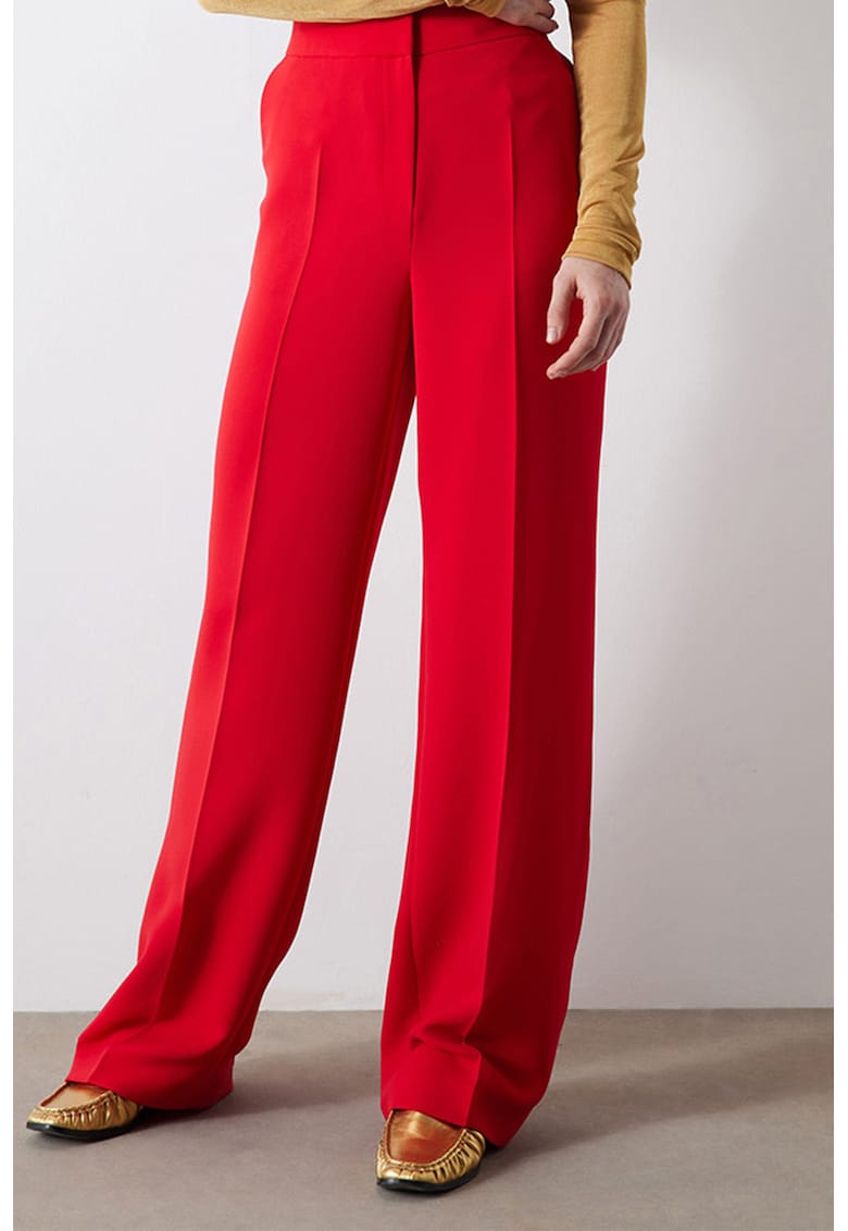 Pantaloni cu talie inalta si croiala ampla