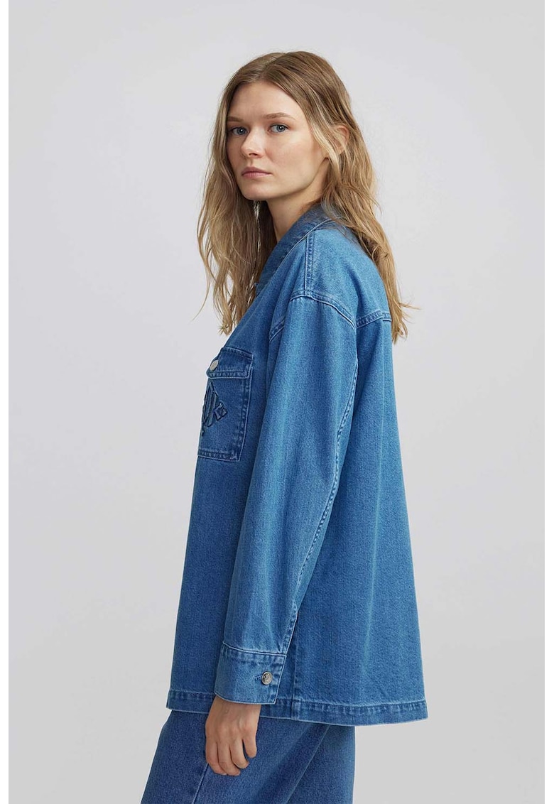 Camasa din denim cu buzunare pe piept