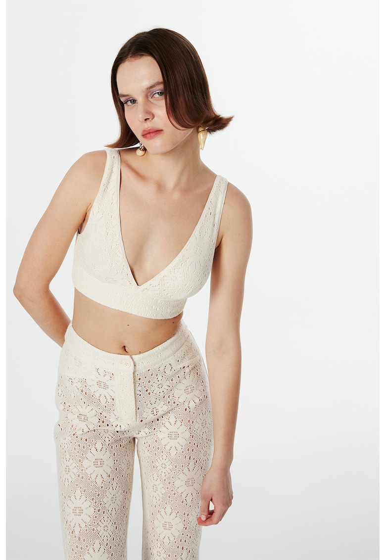 Top crop cu decolteu in V Top crop cu decolteu in V