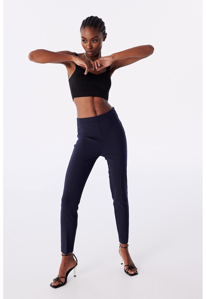 Pantaloni skinny uni